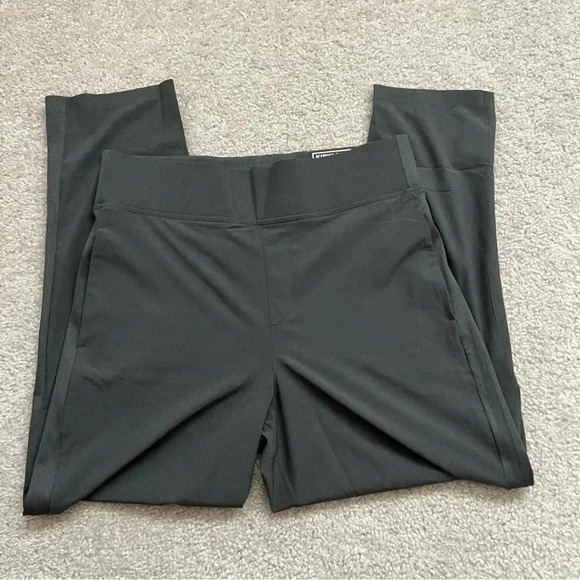 Kirkland Signature Ladies Ankle Travel Pant Stretch Quick Dry Green Sz Med Green - Picture 15 of 16